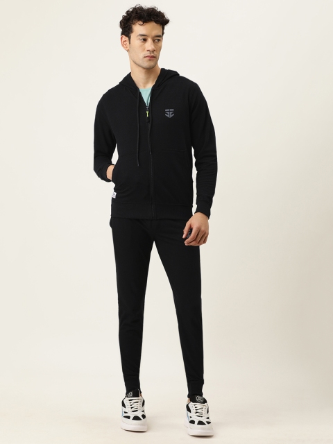 

Sports52 wear Men Black Solid Tracksuit