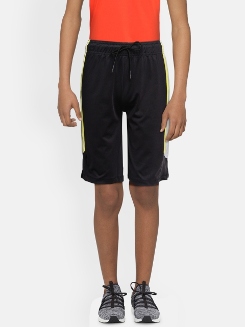 

Indian Terrain Boys Black & Grey Solid Mid-Rise Shorts