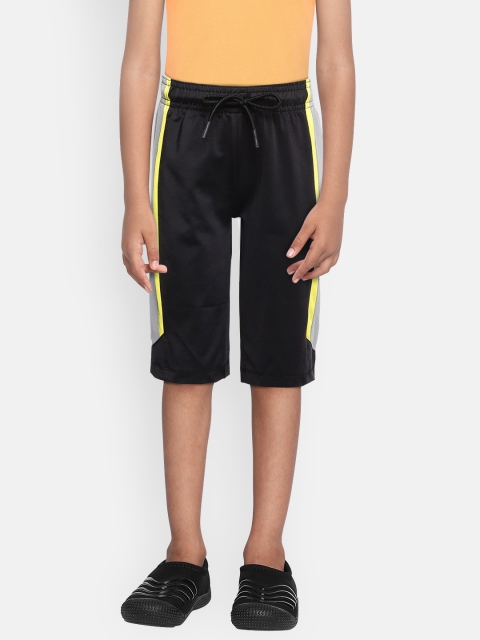 

Indian Terrain Boys Black Mid-Rise Side Striped Regular Shorts