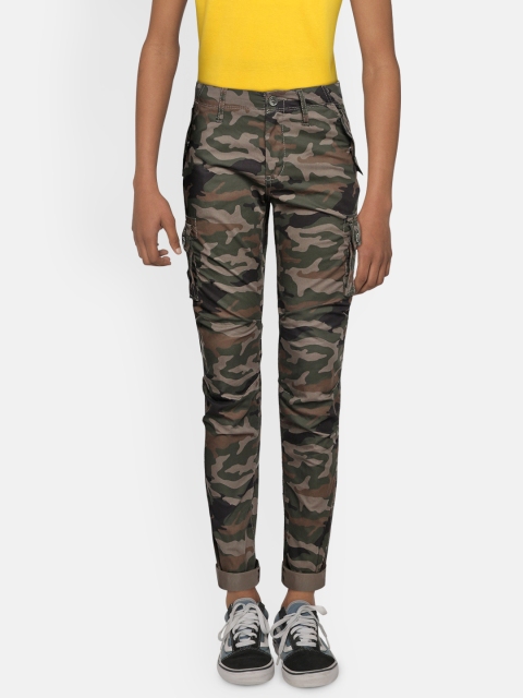 

Indian Terrain Boys Olive Green & Brown Camouflage Printed Pure Cotton Cargos