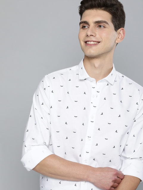 

Mast & Harbour Men White & Black Printed Slim Fit Casual Shirt