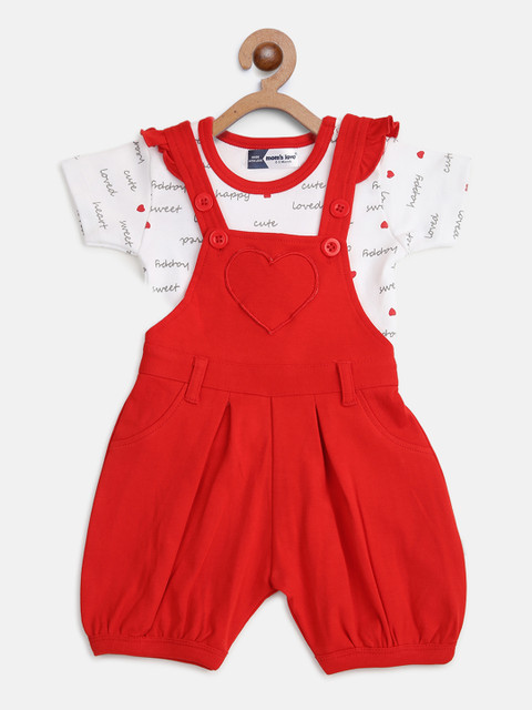 

Moms Love Girls White & Red Printed T-shirt with Dungarees
