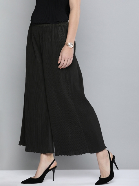 

Chemistry Edition Women Black Pleated Trousers