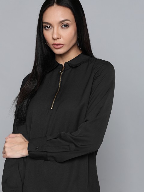 

Chemistry Black Solid Shirt Style Top