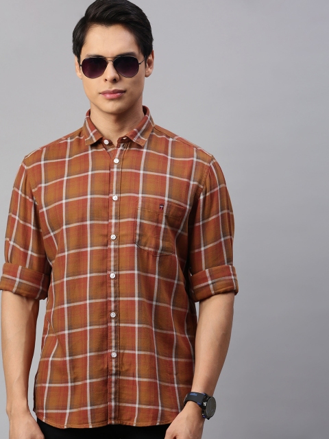 

Louis Philippe Jeans Men Brown & White Slim Fit Tartan Checks Printed Casual Shirt