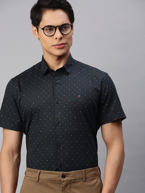 

Louis Philippe Jeans Men Black Slim Fit Micro Ditsy Printed Smart Casual Shirt
