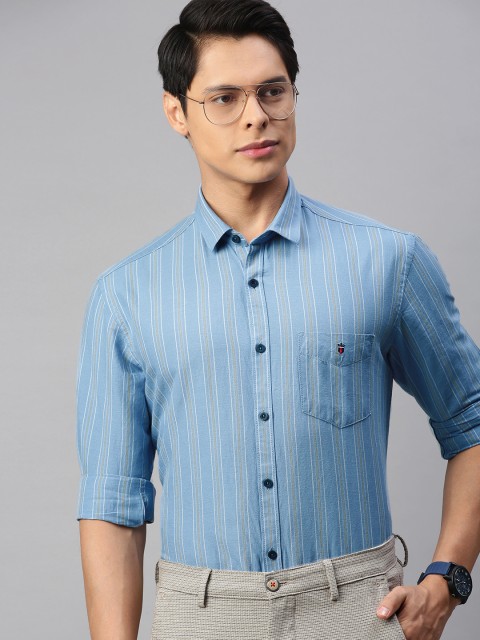 

Louis Philippe Sport Men Blue Slim Fit Striped Casual Shirt