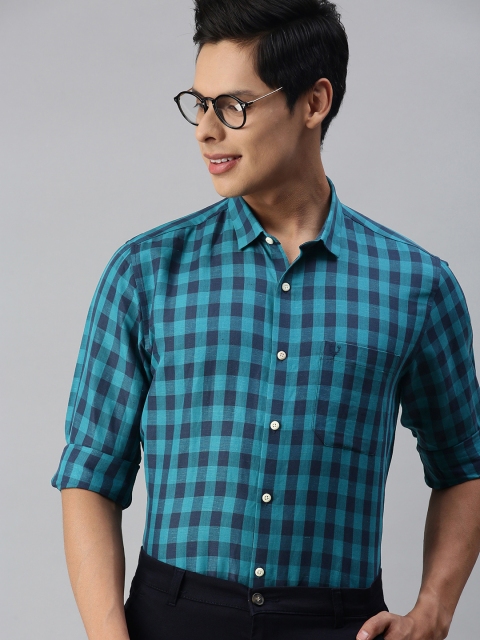 

Allen Solly Men Turquoise Blue Checked Casual Shirt