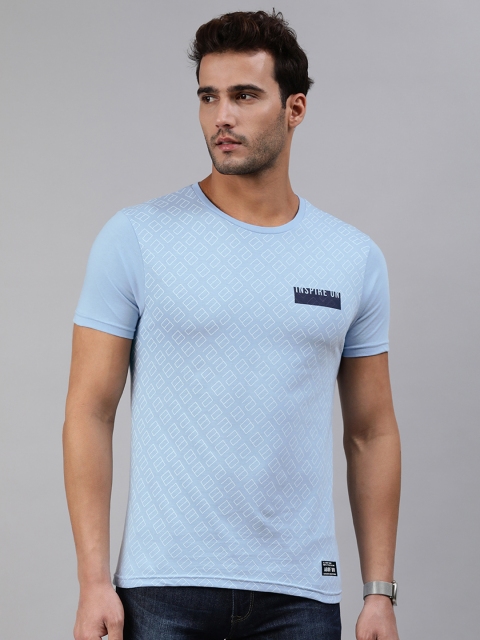 

abof Men Blue White Geometric Printed Pure Cotton T-shirt
