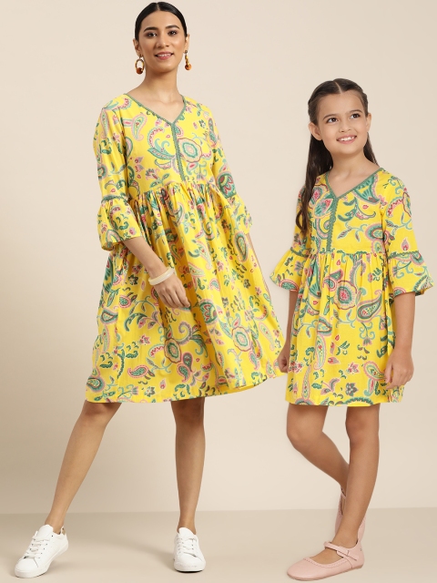 

Sangria Girls Yellow & Green Ethnic Printed Pure Cotton Fit & Flare Dress