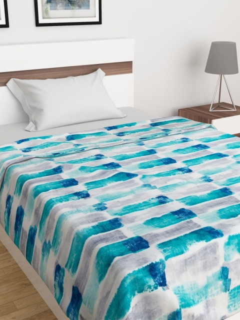 

Home Centre White & Blue Abstract AC Room 260 GSM Double Bed Blanket