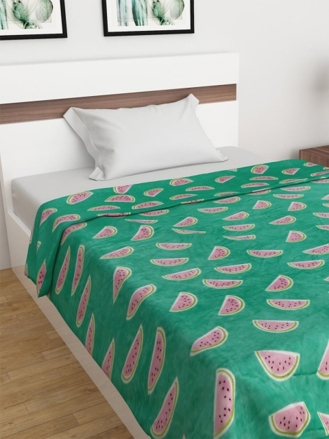 

Home Centre Green Abstract AC Room 260 GSM Single Bed Blanket