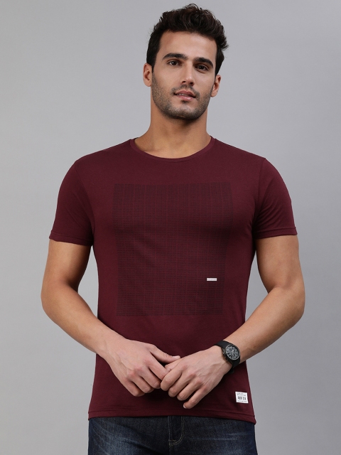 

abof Men Maroon Typography Printed Round Neck Pure Cotton T-shirt