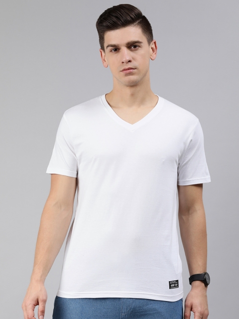 

abof Men White Solid V-Neck Pure Cotton T-shirt
