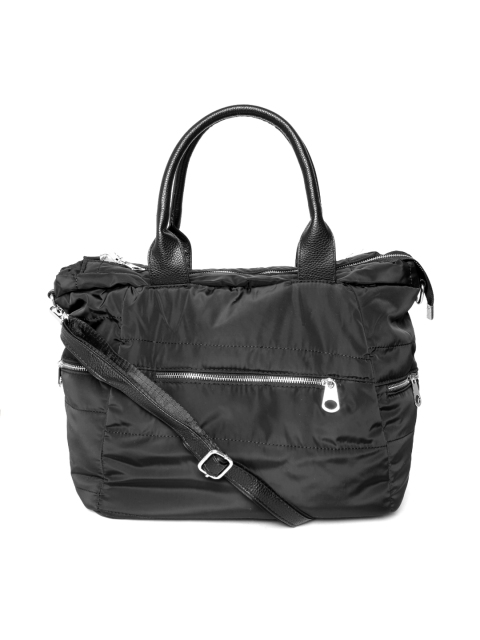 

red pout Black Quilted Handbag with Sling Strap