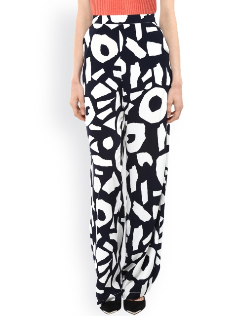 

Harpa Navy & White Printed Relaxed Straight Leg Fit Crepe Palazzo Trousers, Navy blue