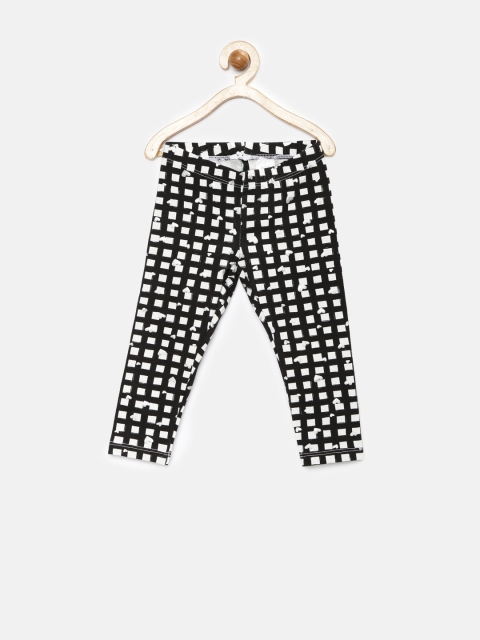 

United Colors of Benetton Girls Black & White Printed Leggings