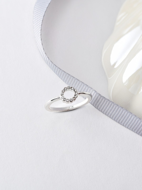 

Accessorize Silver-Plated White Crystal-Studded Finger Ring