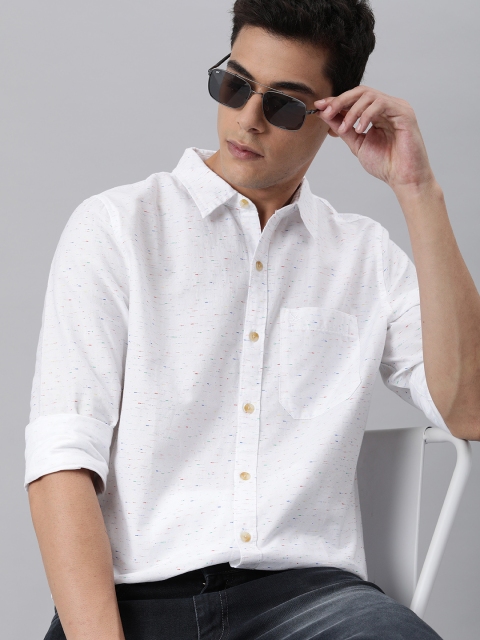 

WROGN Men White Pure Cotton Slim Fit Casual Shirt with Slub Effect