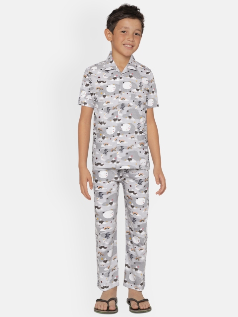 

NAUTI KIDZ Boys Grey & White Conversational Print Cotton Pyjamas Set