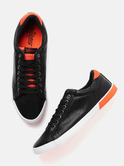 

Roadster Men Black Sneakers