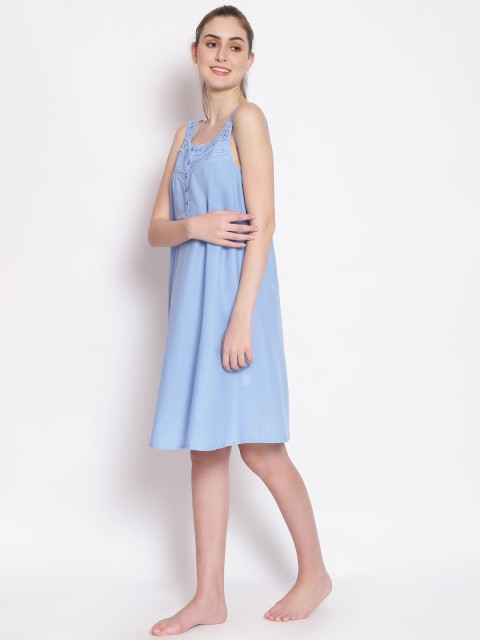 

Oxolloxo Women Blue Solid Nightdress