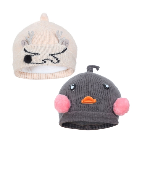 

FabSeasons Boys Grey & Beige Set of 2 Beanie