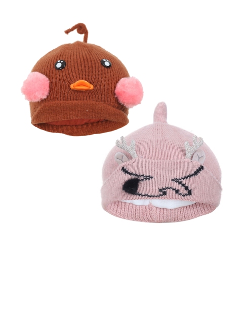 

FabSeasons Girls Peach & Brown Pack of 2 Beanie