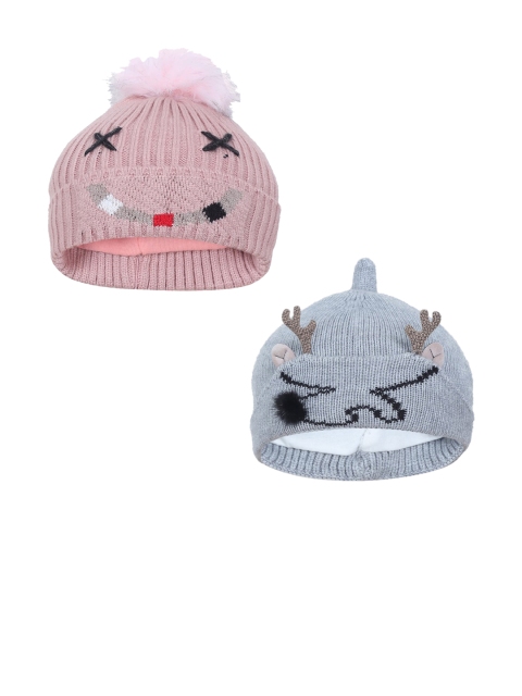 

FabSeasons Girls Pack of 2 Peach-Coloured & Grey Self Design Beanie