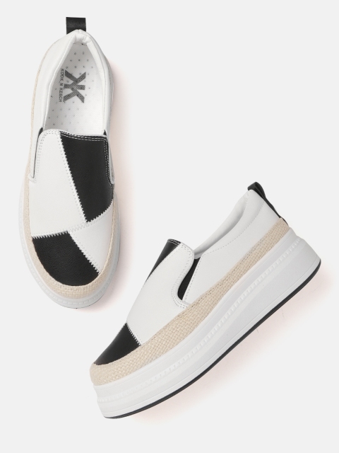 

Kook N Keech Women Black & White Colourblocked Flatform Slip-On Sneakers