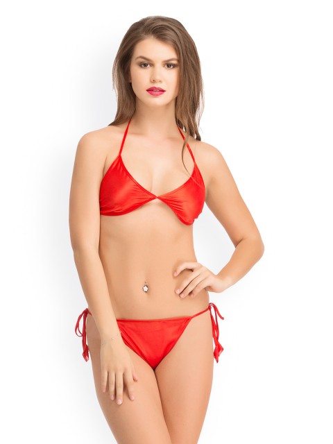 

Clovia Red Lingerie Set BP0231P0