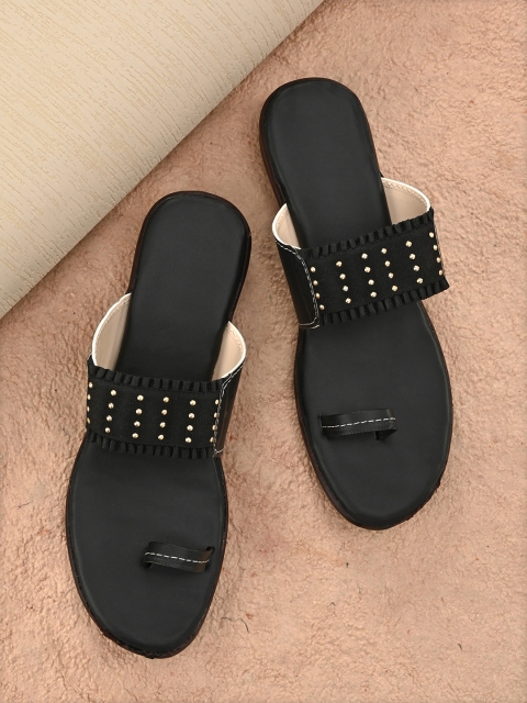 

Trendigo Women Black One Toe Flats