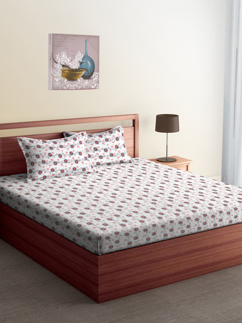 

WELHOME Off-White & Black Ethnic Motifs 104 TC Cotton 1 King Bedsheet with 2 Pillow Covers