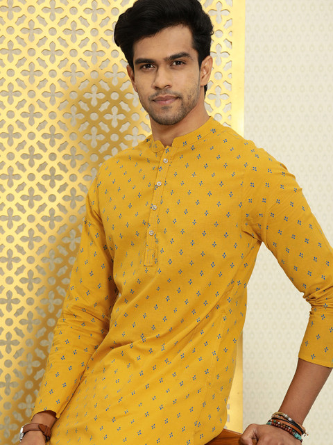 

Ode by House of Pataudi Men Mustard Yellow & Blue Ethnic Motifs Printed Rozana Kurta