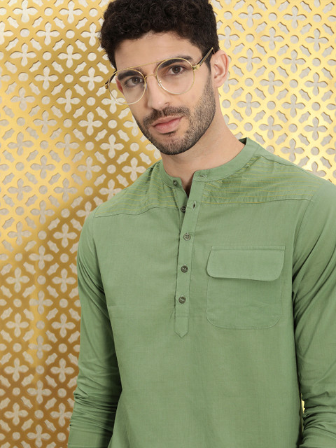 

Ode by House of Pataudi Men Green Thread Work Kurta