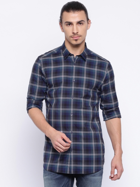 

Jack & Jones Men Blue & White Checked Slim Fit Casual Shirt