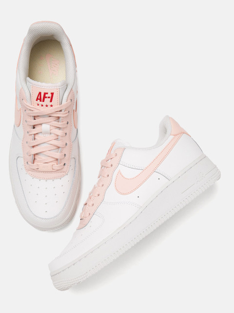 

Nike Women White AIR FORCE 1 07 Leather Sneakers
