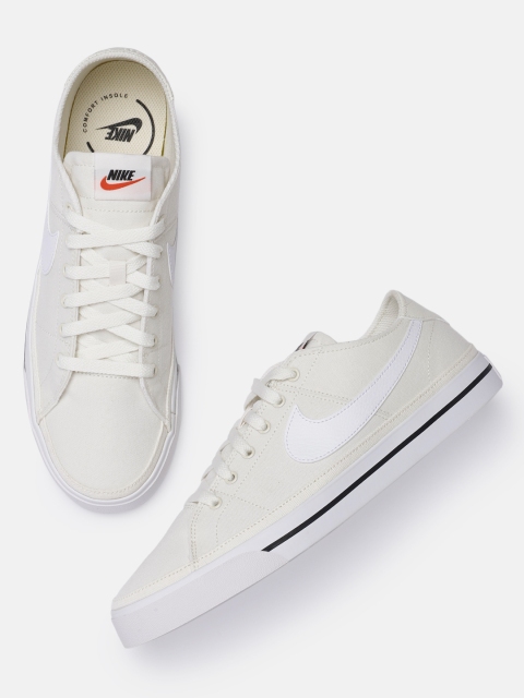 

Nike Men White COURT LEGACY Sneakers