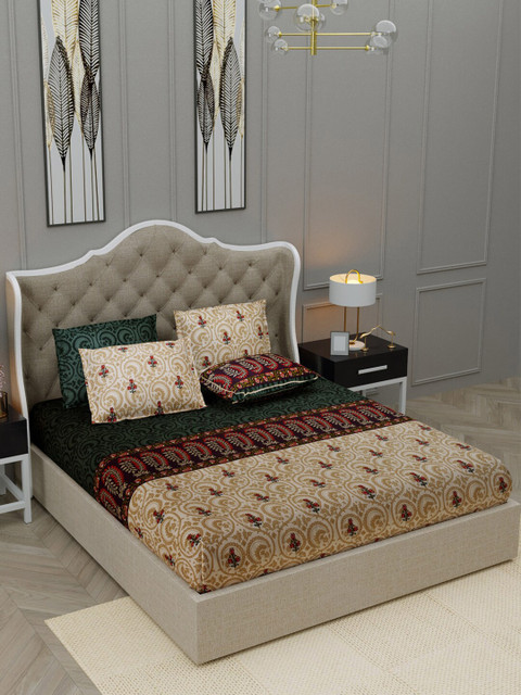 

BOMBAY DYEING Beige & Black Graphic 210 TC King Bedsheet with 4 Pillow Covers