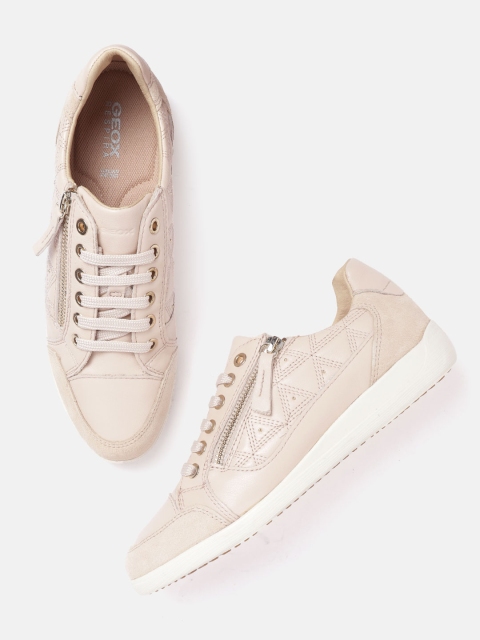 

Geox Women Dusty Nude- Coloured Leather Sneakers with Self Design Detail
