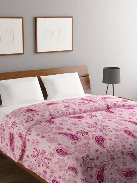 

Raymond Home Pink Ethnic Motifs AC Room 300 GSM Double Bed Blanket