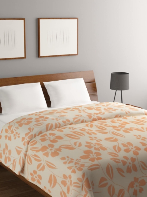 

Raymond Home Orange & Off White Floral AC Room 300 GSM Double Bed Blanket