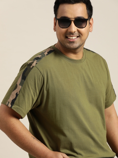 

Sztori Men Plus Size Olive Green Solid Pure Cotton T-shirt
