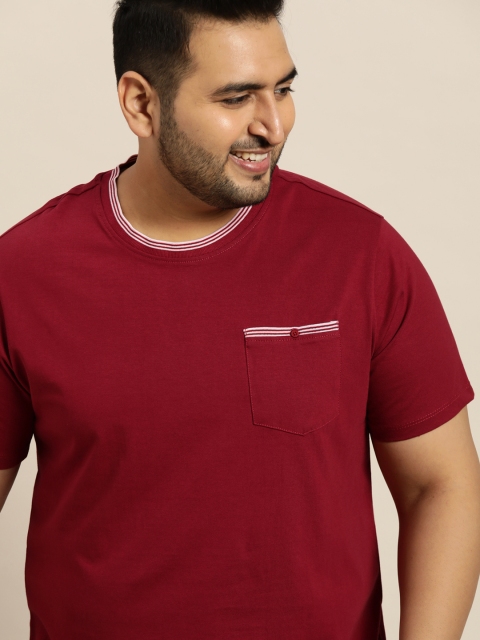 

Sztori Men Plus Size Maroon Pure Cotton Pocket Detail Solid T-shirt