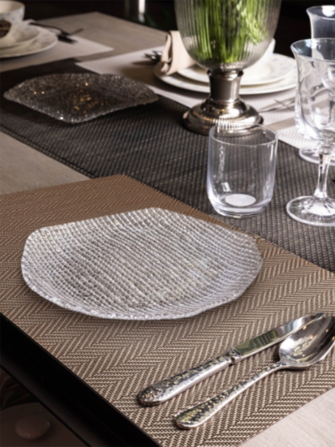 

Pure Home and Living Set Of 2 Transparent Textured Iris Luster Fizz Glass Dessert Plates