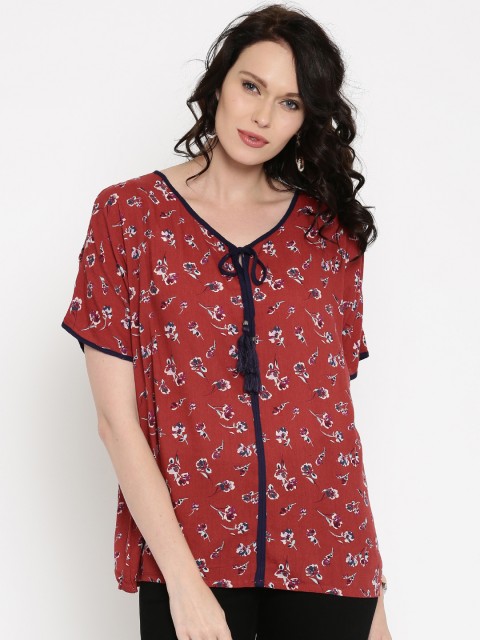 

Tokyo Talkies Women Rust Red Printed Regular Top