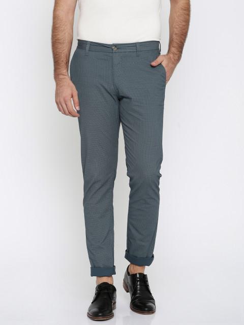

U.S. Polo Assn. Men Grey Slim Fit Checked Casual Trousers