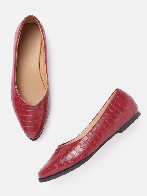 

her by invictus Women Maroon Croc Textured Ballerinas