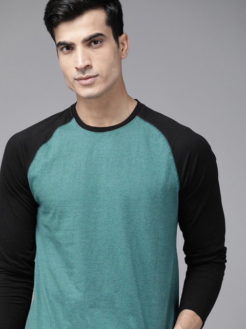 

Roadster Men Green & Black Solid Pure Cotton T-shirt
