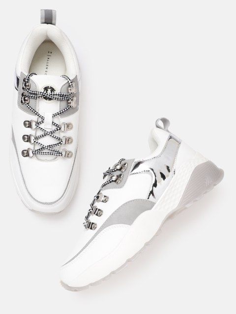 

Allen Solly Women White & Grey Colourblocked Detail Flatform Sneakers